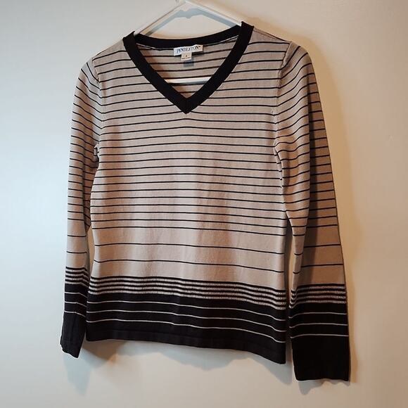 Pendleton Knit V Neck Sweater Women's Size Small Brown/Tan EUC NICE! - Picture 3 of 13